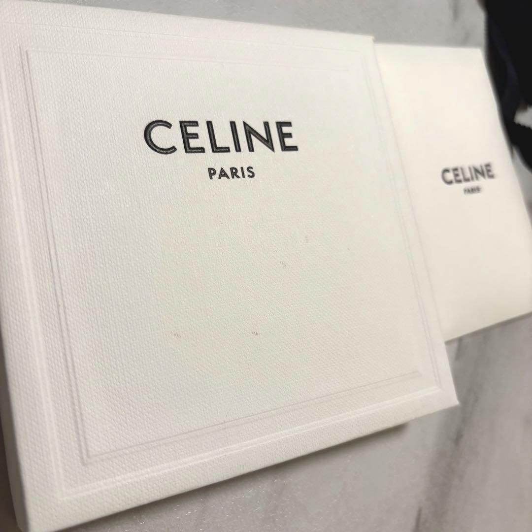 【新品未使用】CELINEセリーヌシュシュ♡箱、紙袋付き大幅お値下げ早い者勝ち！