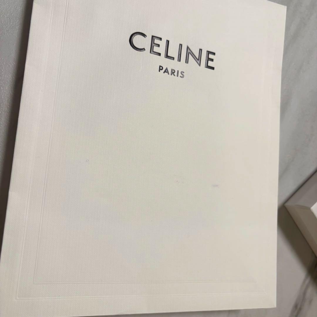 【新品未使用】CELINEセリーヌシュシュ♡箱、紙袋付き大幅お値下げ早い者勝ち！