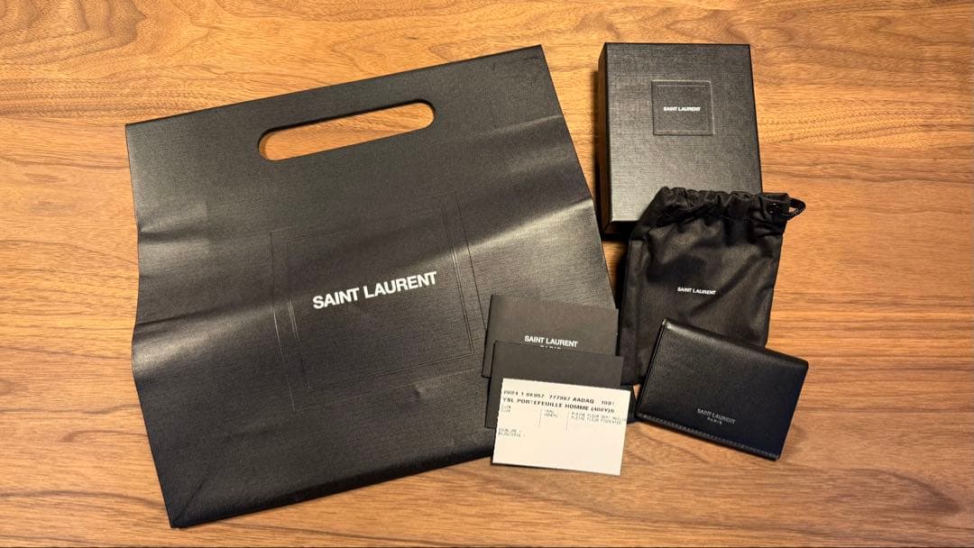 SAINT LAURENT ブラック名刺入れ　新品未使用