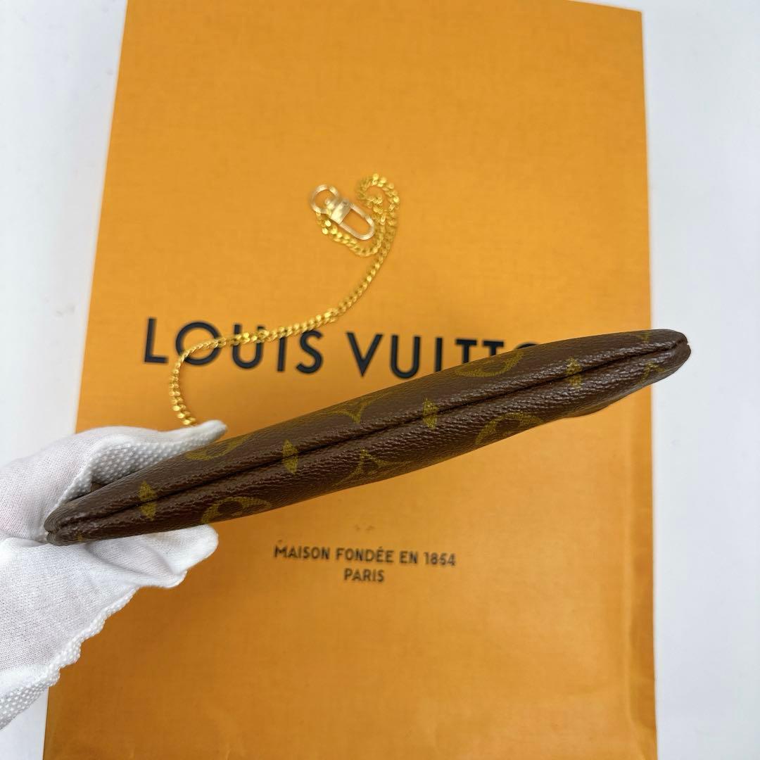 ルイヴィトン　モノグラム　USAバケット付属　がま口ポーチ　チェーン付