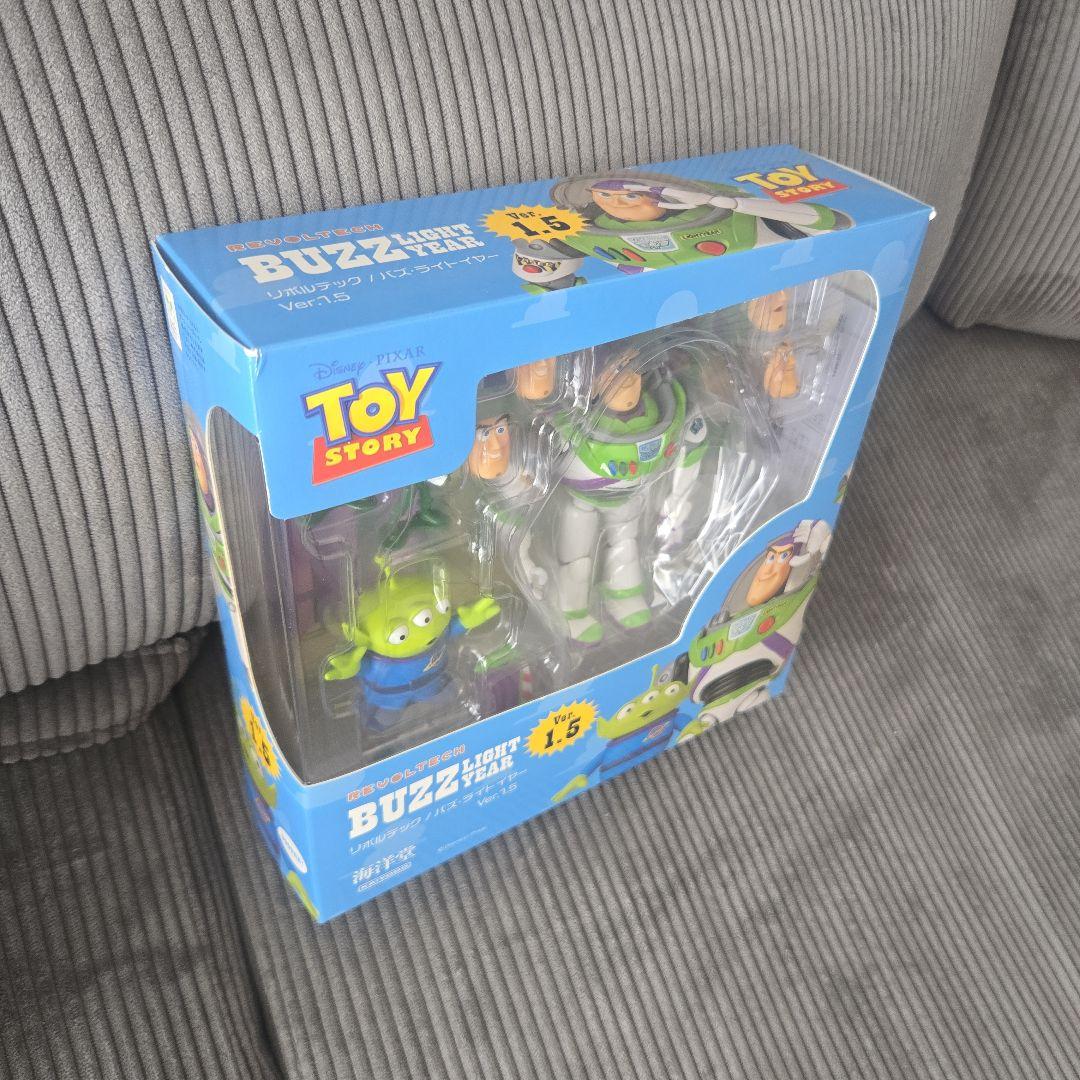 海洋堂　バズライトイヤーVer.1.5　リボルテック　トイストーリー