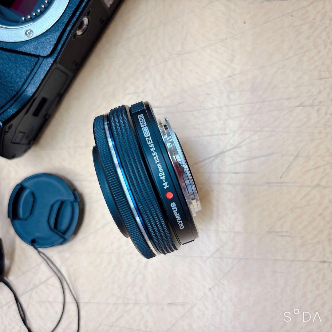 ジャンク品 OLYMPUS OM-D IM006 本体