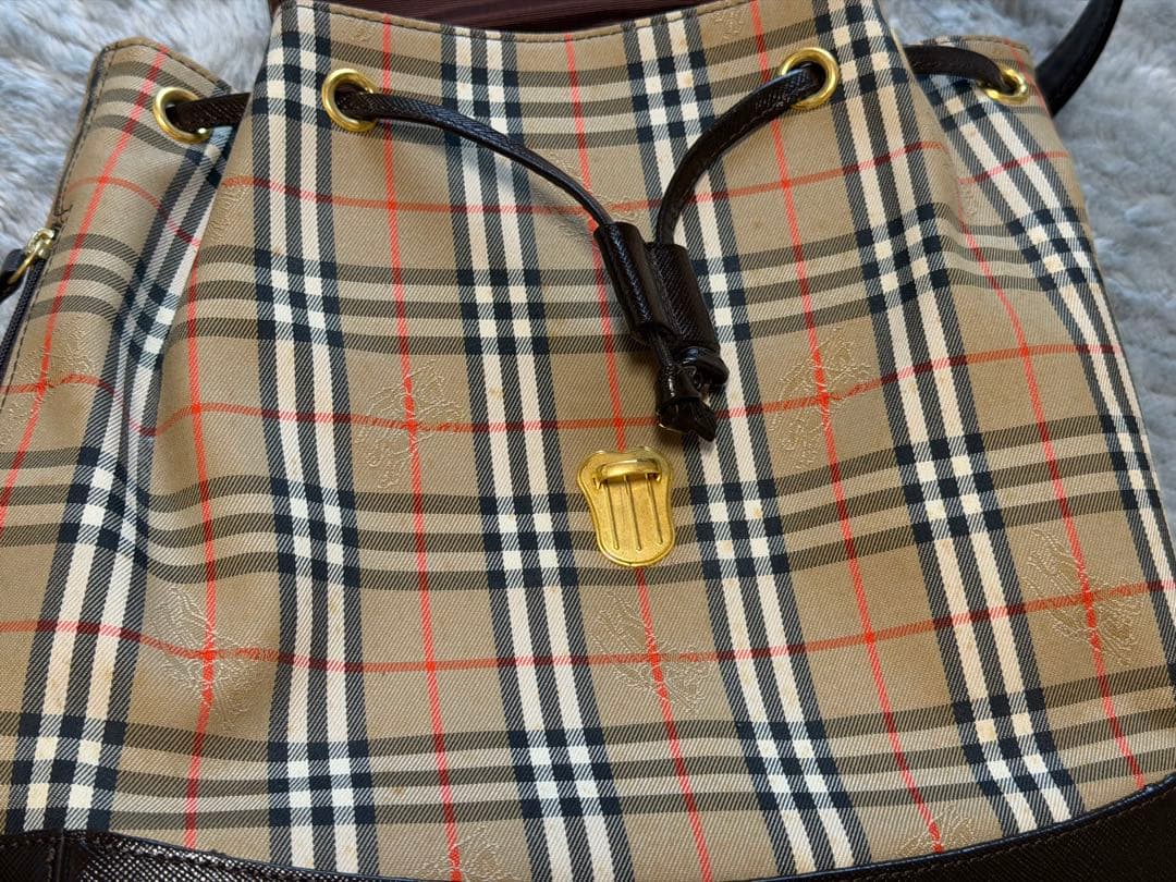 Pooh^_^ 様　Burberryノバチェック柄リュック シャドーホース