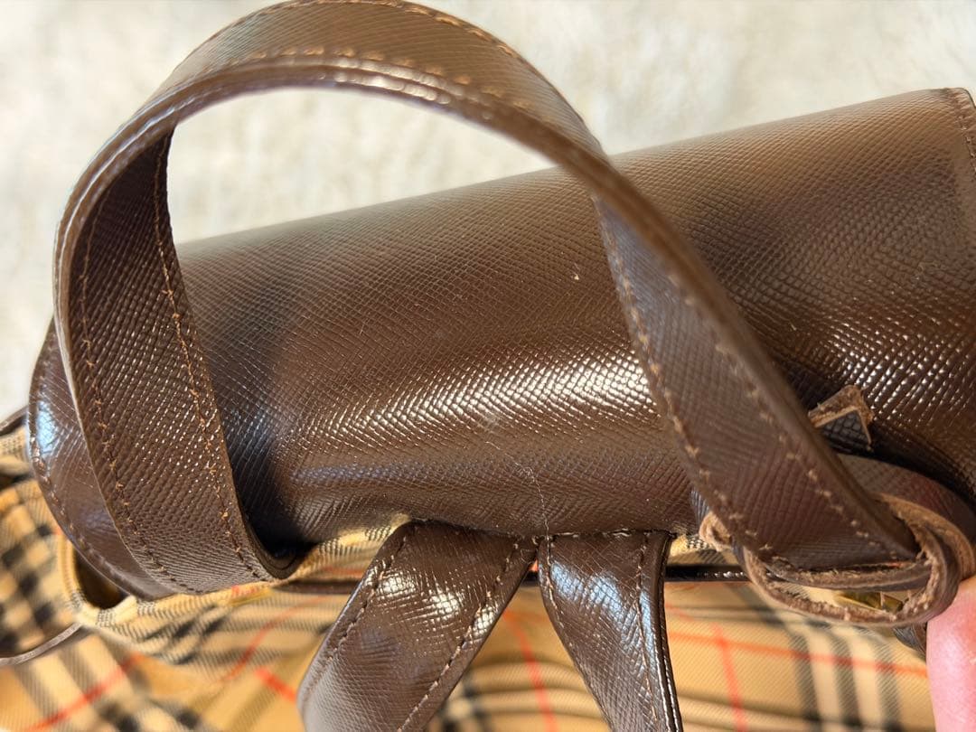 Pooh^_^ 様　Burberryノバチェック柄リュック シャドーホース