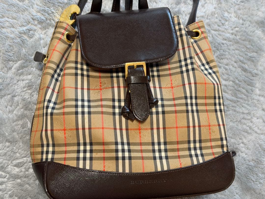 Pooh^_^ 様　Burberryノバチェック柄リュック シャドーホース