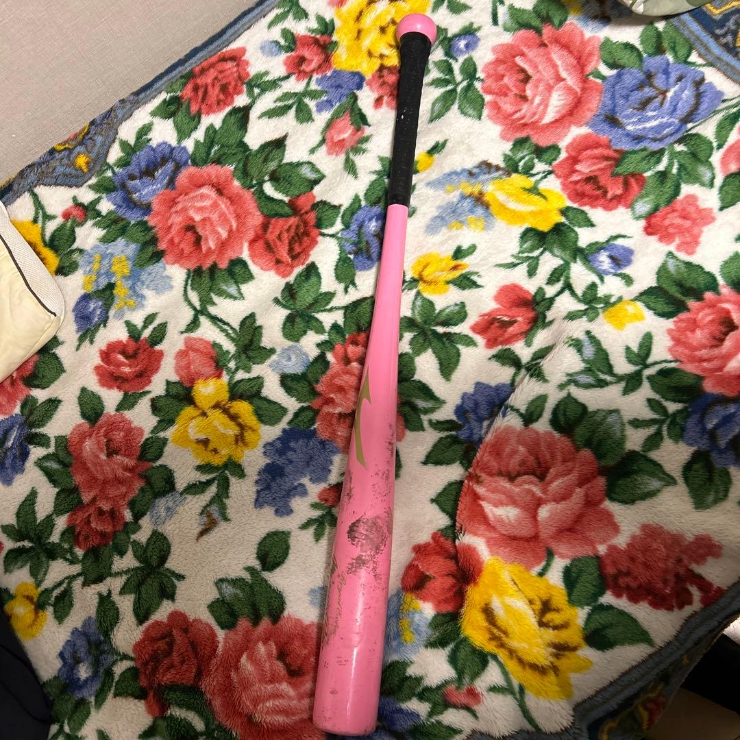 ミズノプロ菊池涼介母の日バット