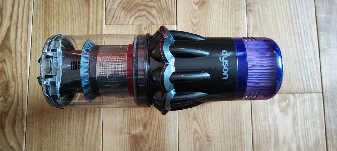 Y*D様 ダイソン　digitalslim fluffy SV18