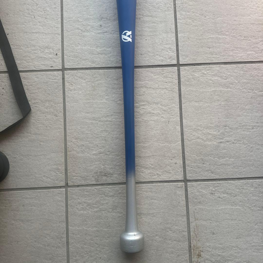 Amazing　PENTAGON トレーニングバット 青銀