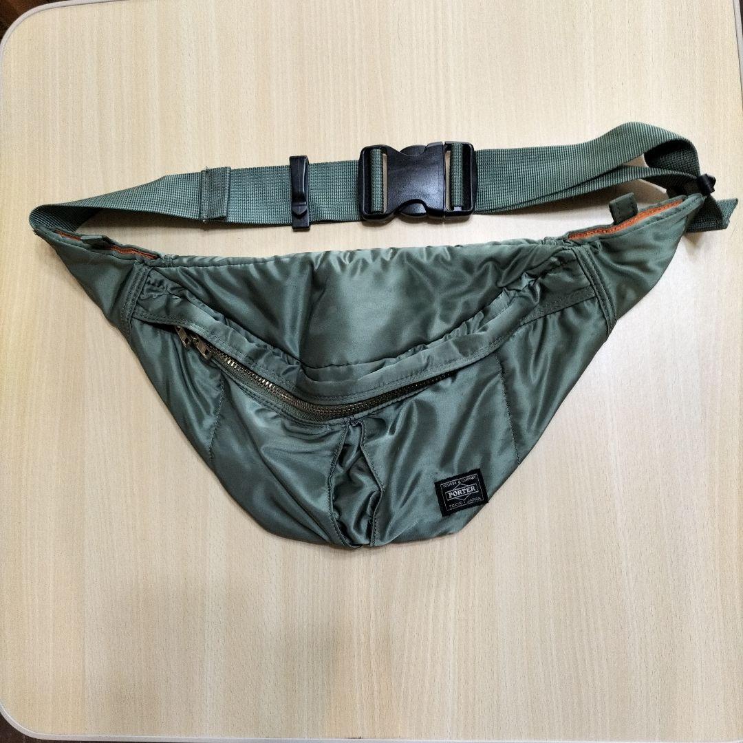 PORTERのTANKER オリーブグリーン ボディバッグ・ウエストポーチ