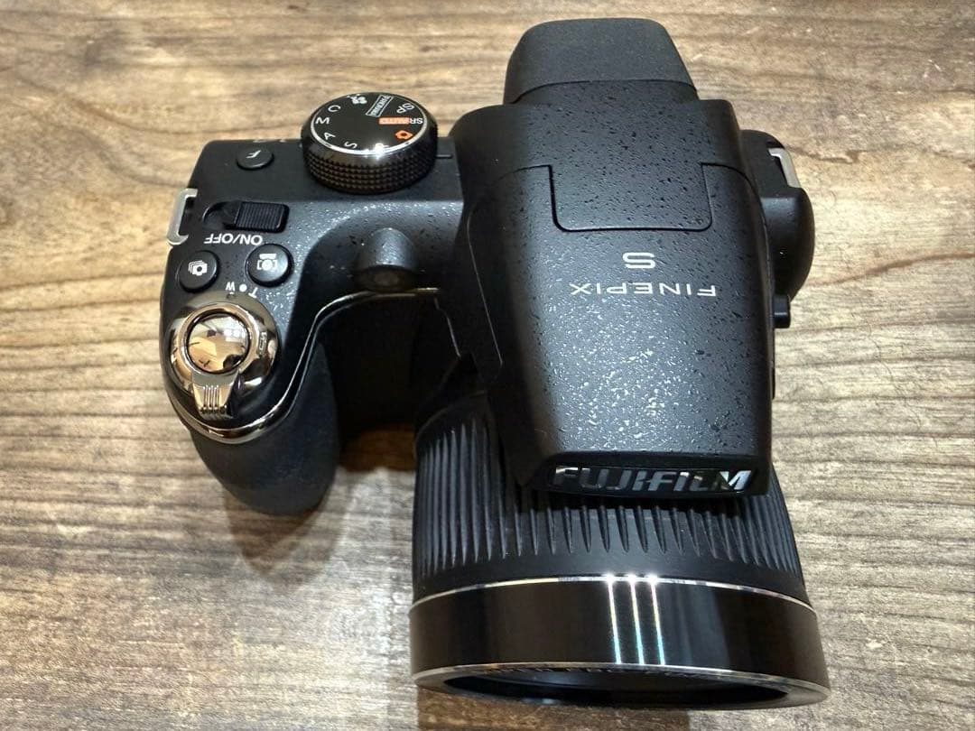 デジタルカメラ FUJIFILM FINEPIX S3200