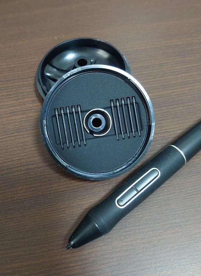 huion kamvas12 豪華版　液タブ　液晶タブレット