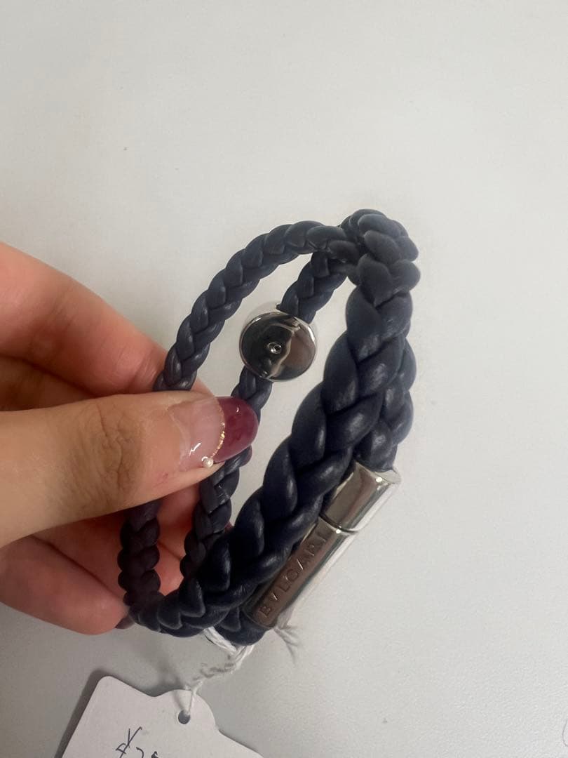 BULGARI ダークブルー 編み込みレザーブレスレット