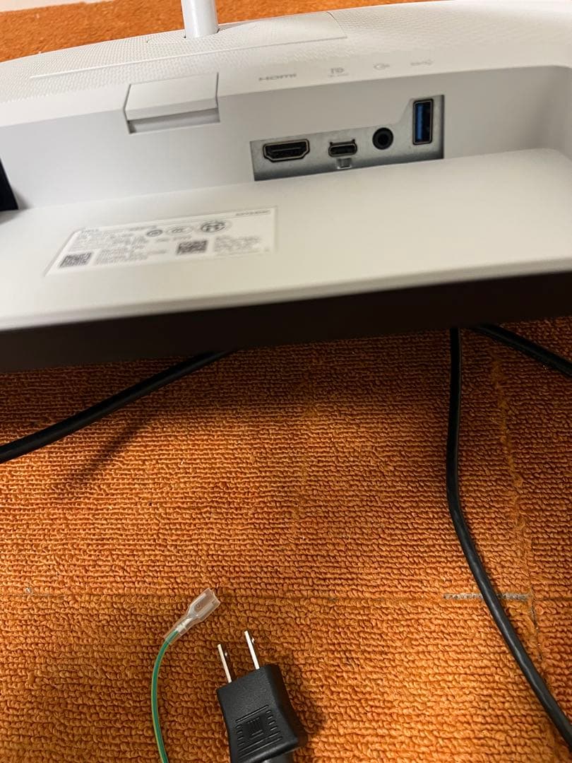 Dell デル 2022年製 スピーカー内蔵 USB-Cモニター 27インチ