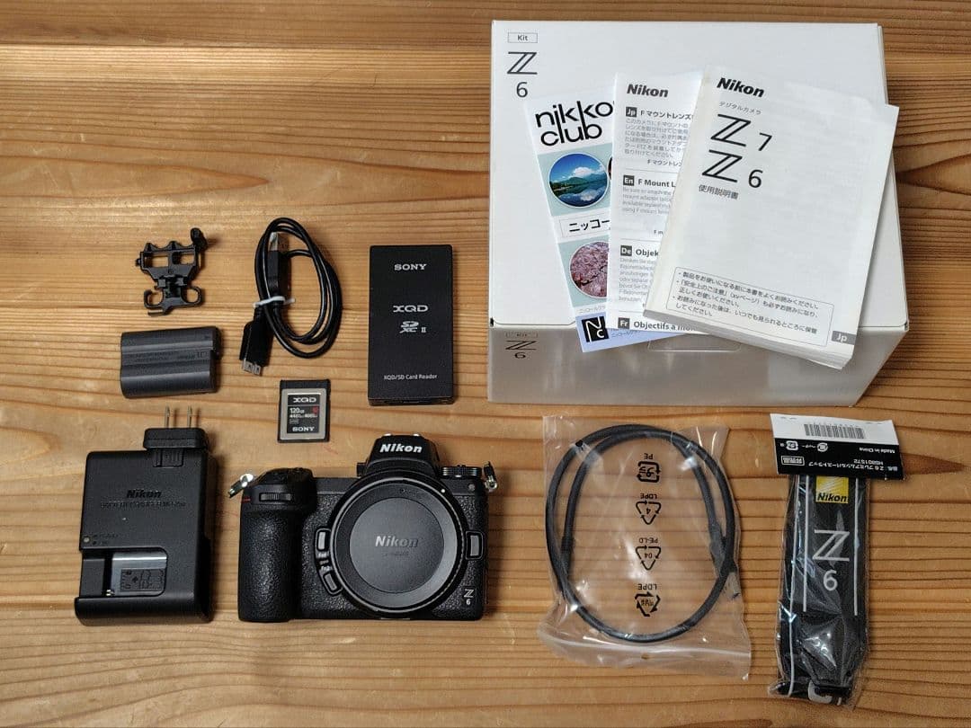 Nikon Z6 ボディ XQDカード付 撮影枚数約4000枚　フルサイズ