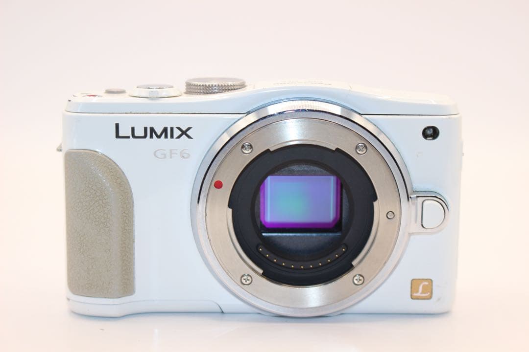 ★お買い得★ LUMIX DMC-GF6 ボディ　訳あり　Wi-Fi ミラーレス
