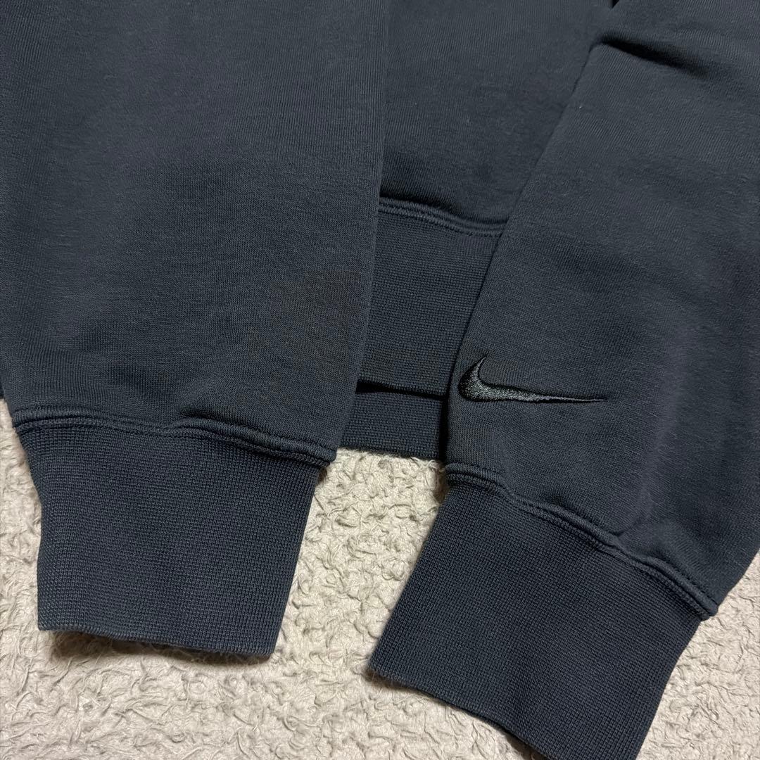 F.C.R.B. Bristol NIKE パーカー　スウェット