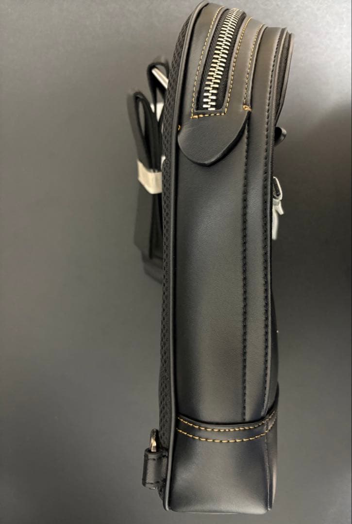 COACH コーチ バッグ ボディーバッグ レザー ブラック