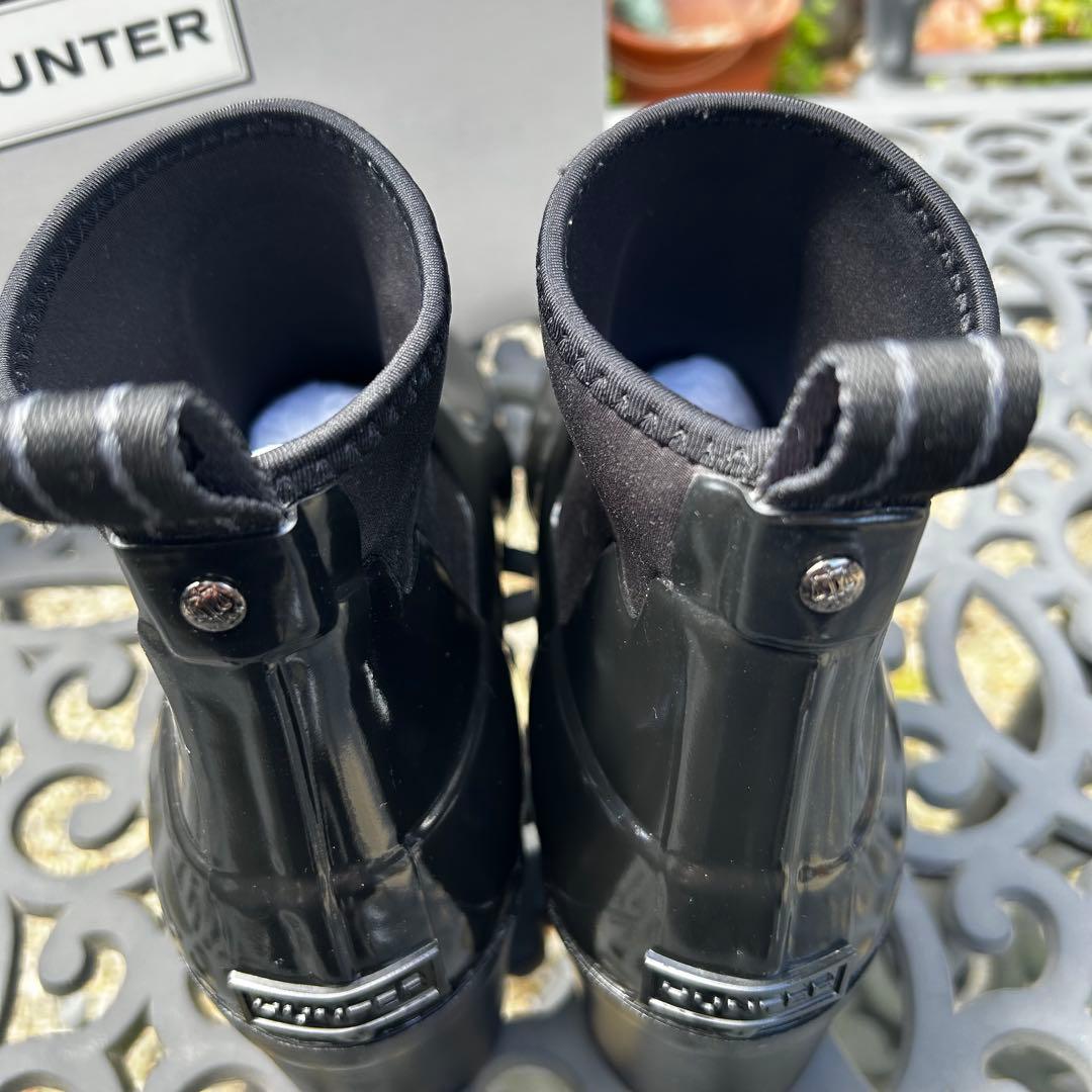 HUNTER リファインドミッドヒールグロス　ブラック　２５㎝　エナメル　UK6