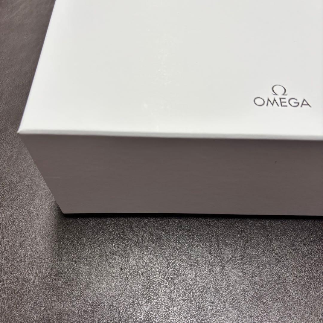 OMEGA 木製 時計ケース　シーホースピンバッチ付き