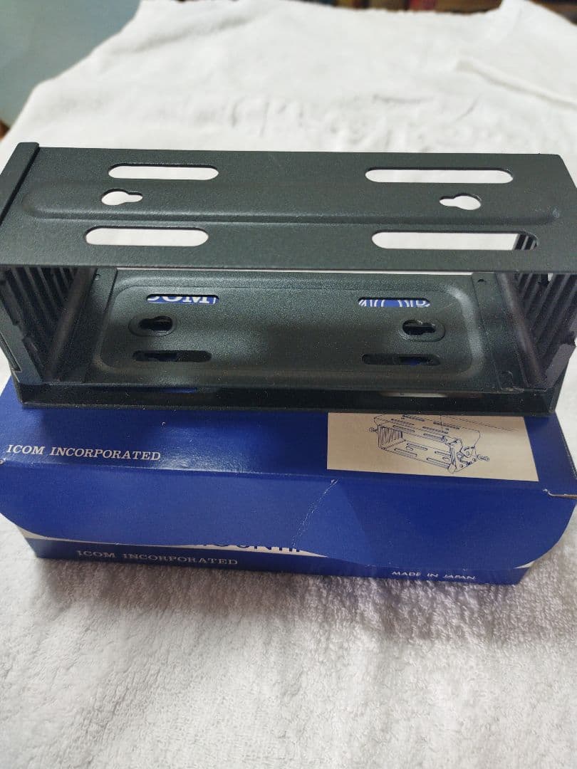 ICOM 純正アクセサリー MB-17A BP-110 BC-74 IB-84