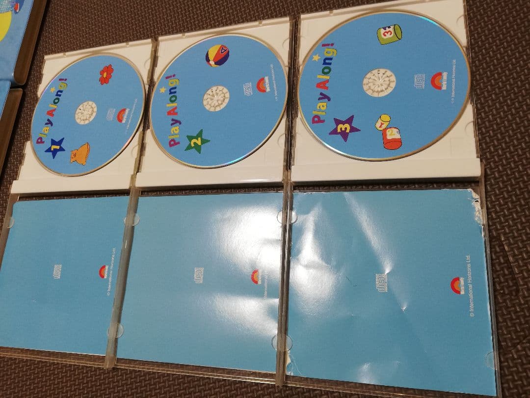 DWE プレイアロング DVD、CD