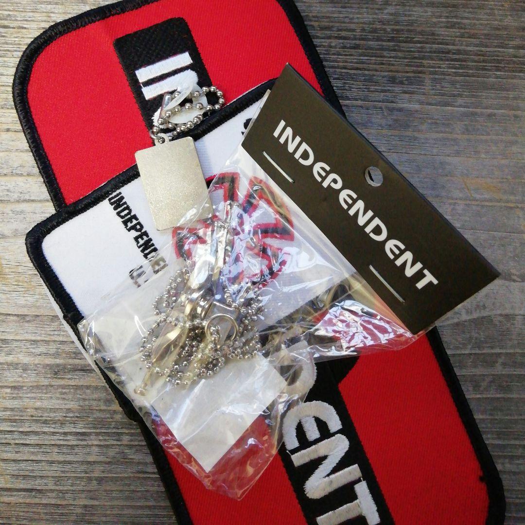 インディペンデント　Independent　キーホルダー　ネックレス　ワッペン