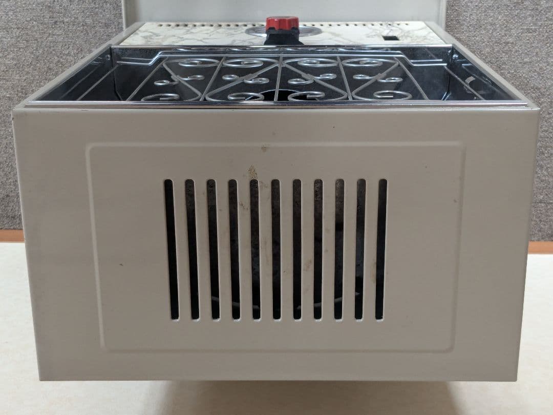 昭和レトロ石油ストーブ