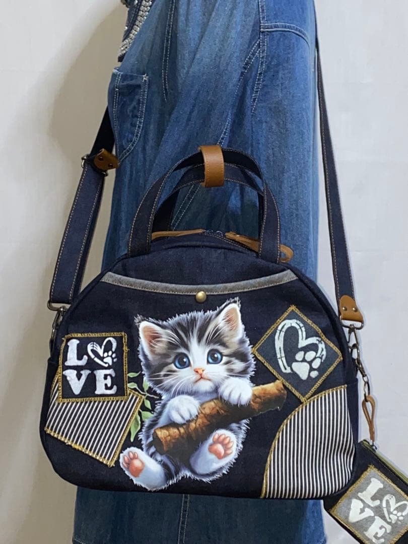 ☆岡山デニム☆ぶら下がりネコ☆子猫☆扇型☆リュック対応☆4wayボストンバッグ