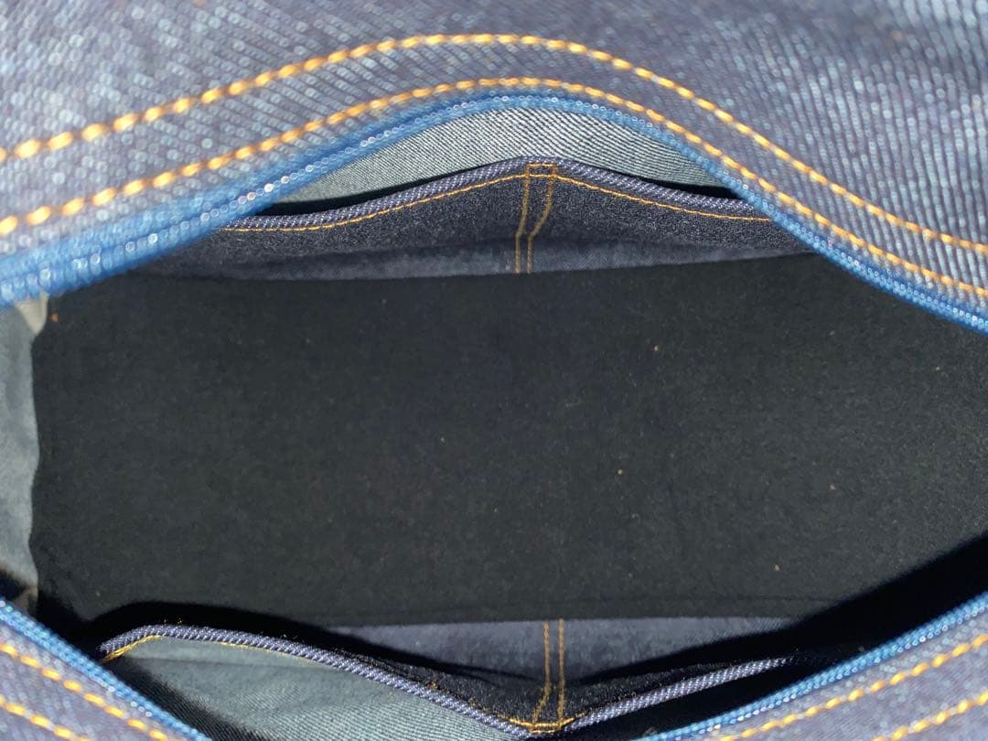 ☆岡山デニム☆ぶら下がりネコ☆子猫☆扇型☆リュック対応☆4wayボストンバッグ