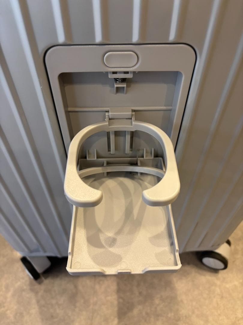 リベティ多機能キャリーケース【エナメルシルバー Sサイズ】