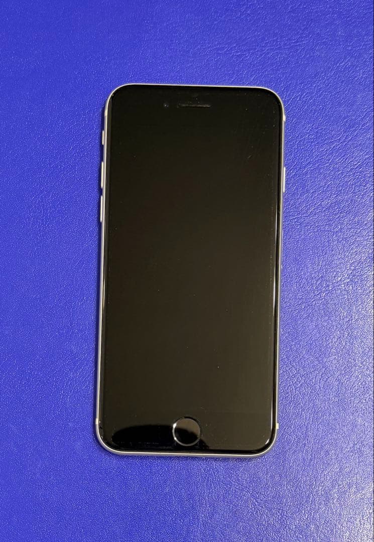 iPhone SE 2世代　128GB ホワイト