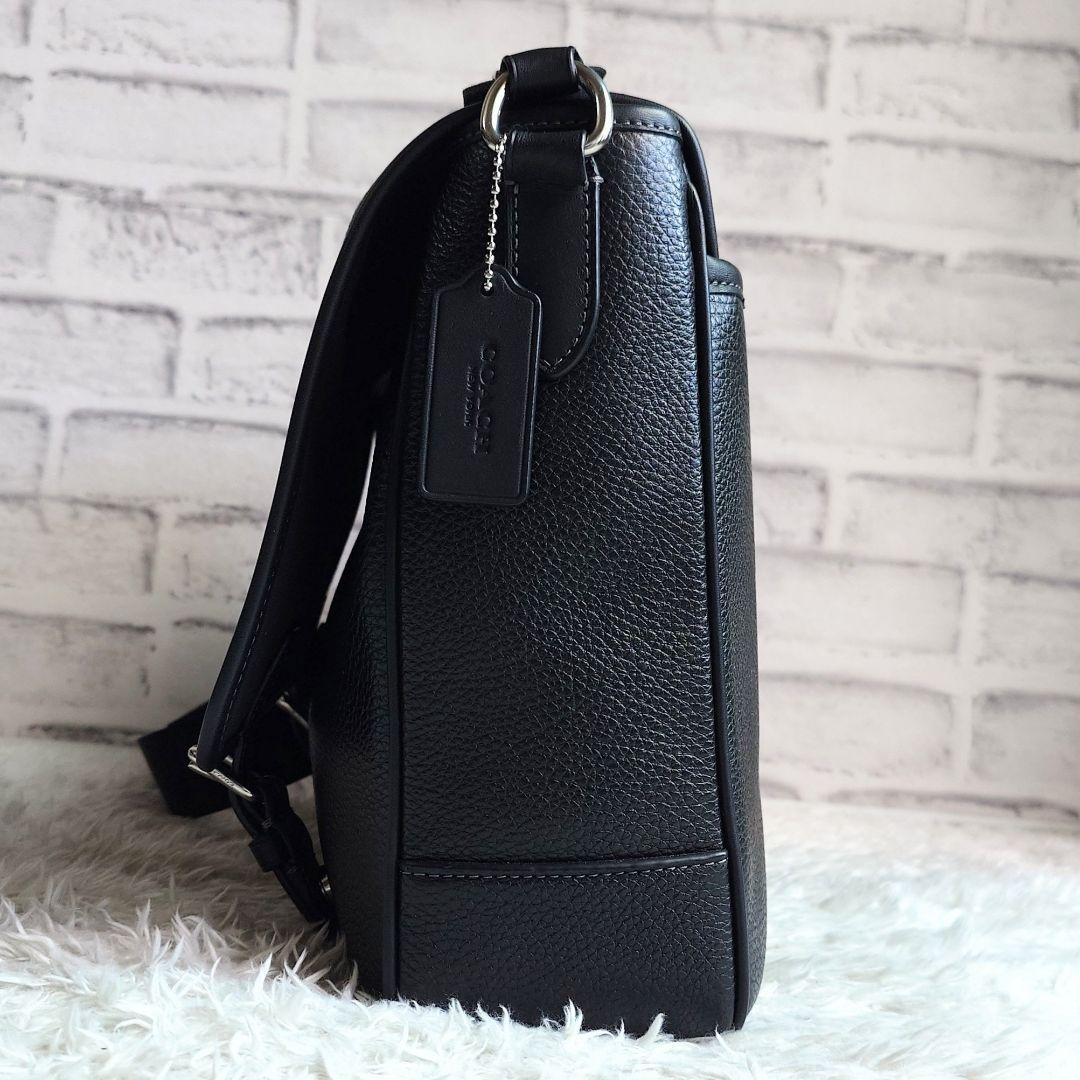 美品 コーチ スプリント メッセンジャー A4収納可 レザー 斜め掛け ブラック