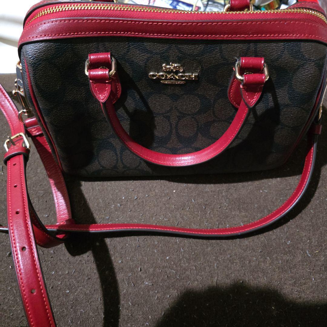 Coach バッグ 黒赤
