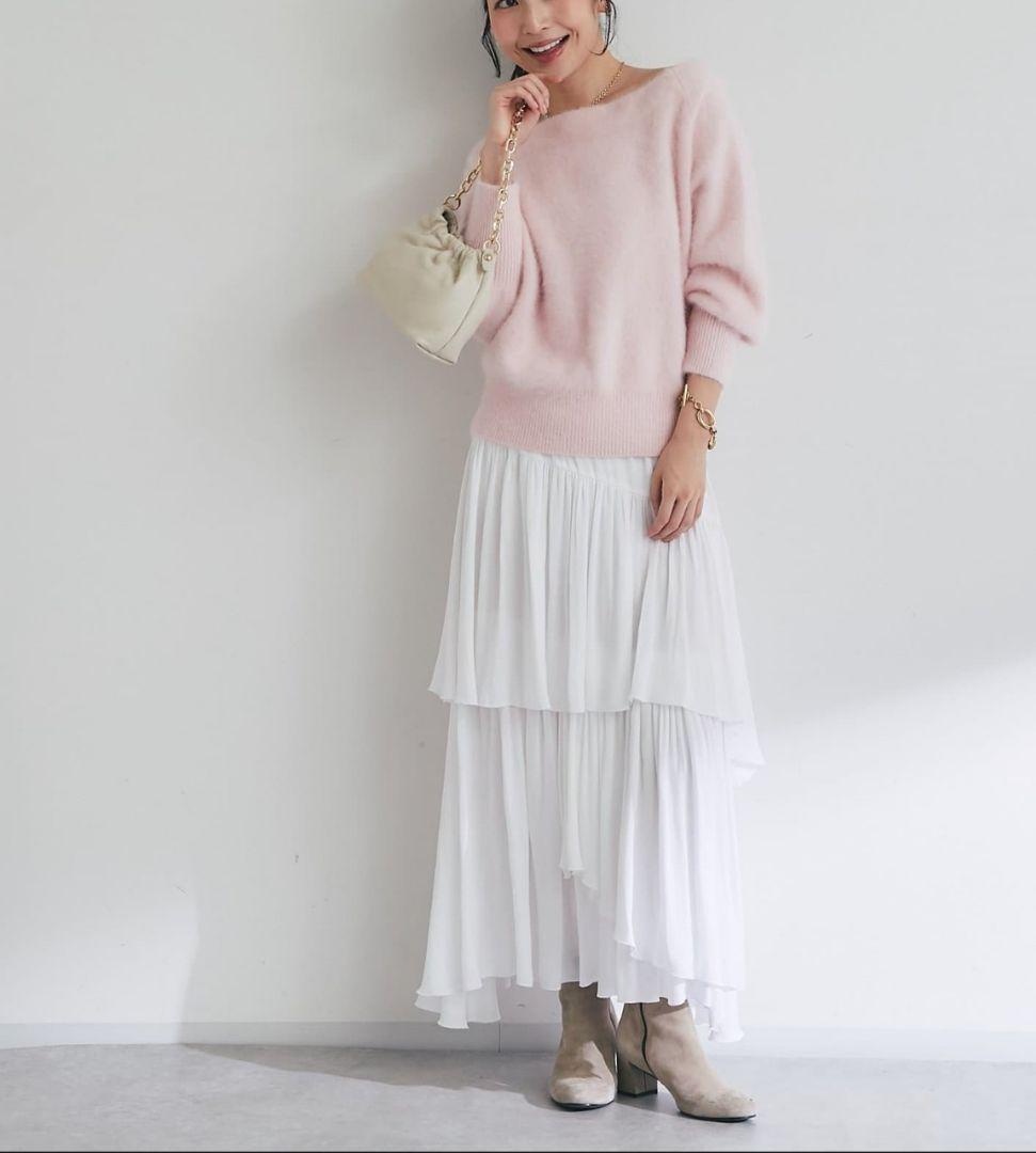 【新品タグ付】ラブティックボンボン ウールカシミヤ混オフショルニット