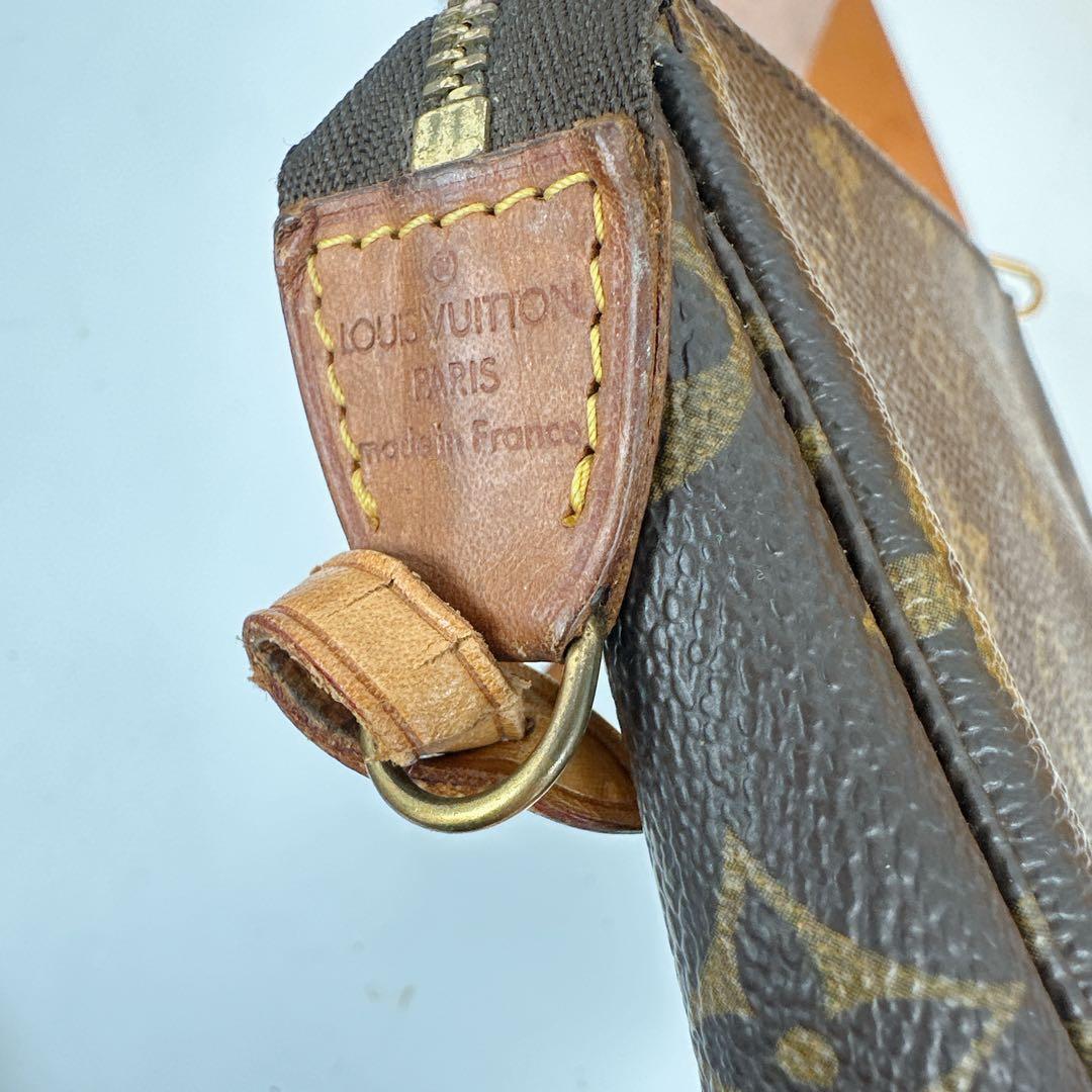 ルイヴィトン　モノグラム　ポシェットアクセソワール　旧型　AR0917