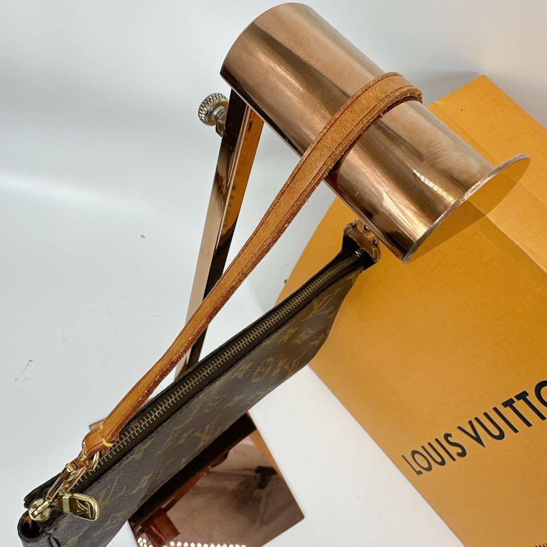 ルイヴィトン　モノグラム　ポシェットアクセソワール　旧型　AR0917