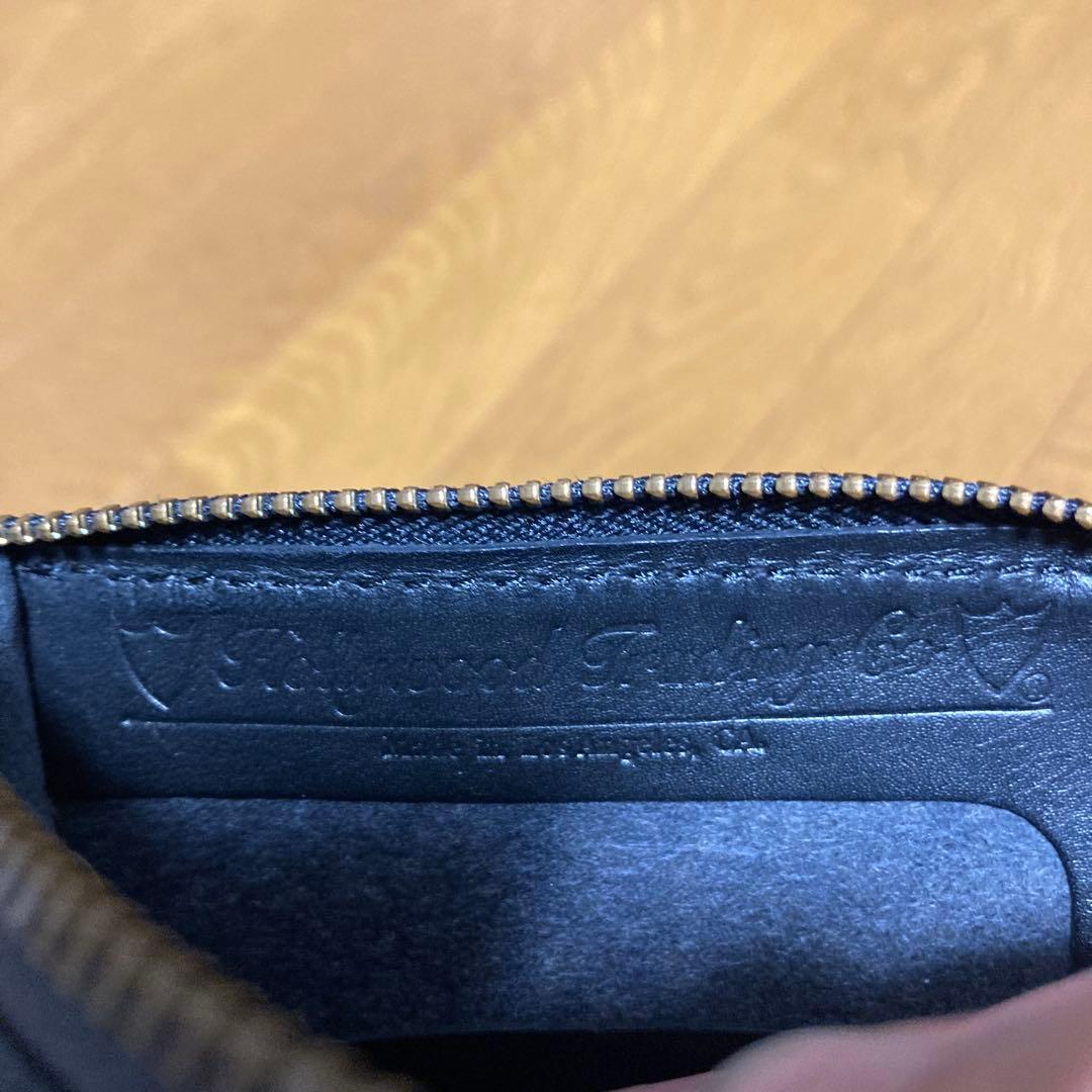 未使用　HTC 財布　L型　MINI wallet ターコイズ　スタッズ