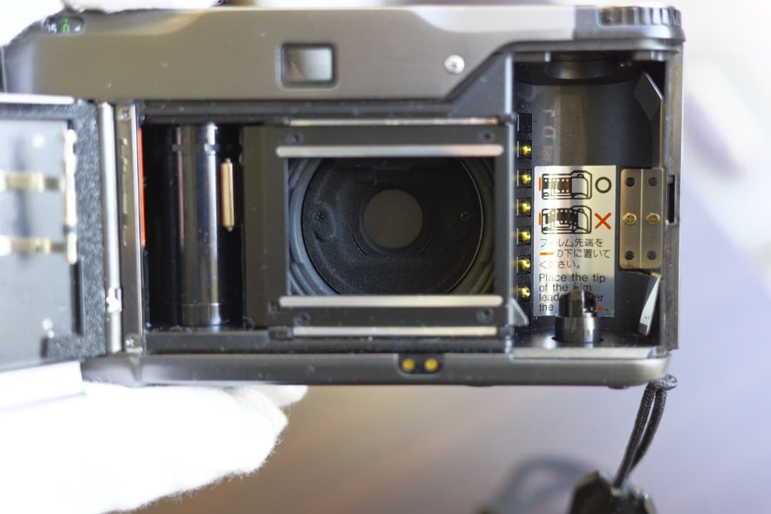 コンタックス CONTAX T2 チタンブラック 実働美品〜良品 フィルム付