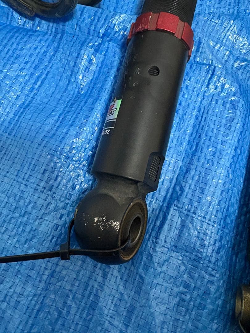 プリウス50 車高調 BLITZ ID62