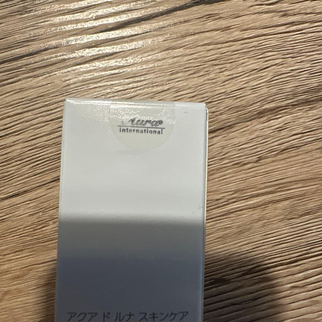 アウラ　アクアドルナ　スキンケア　オールインワンジェル 　50g