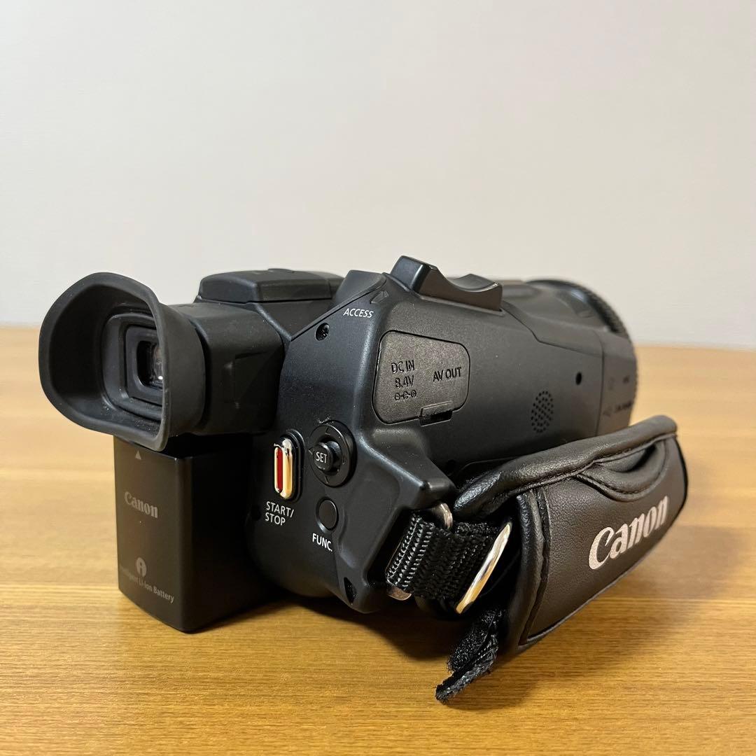 ビデオカメラ Canon iVIS HF G40