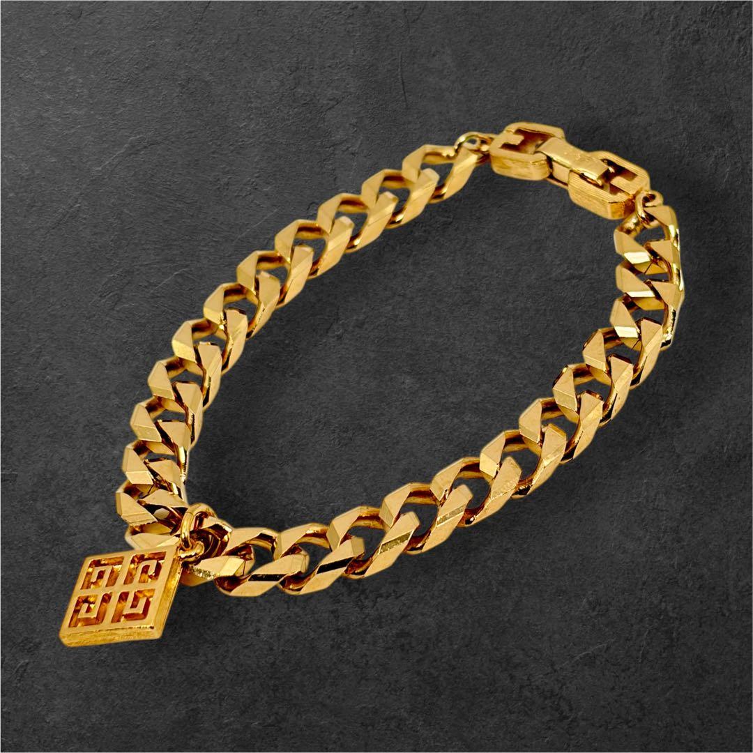 【小僧ページ 】ジバンシィ ブレスレット