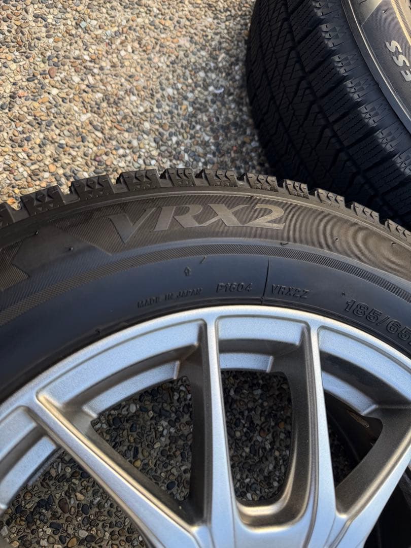 【美品】VRX2 185/65R15スタッドレス4本15×6J PCD114.3