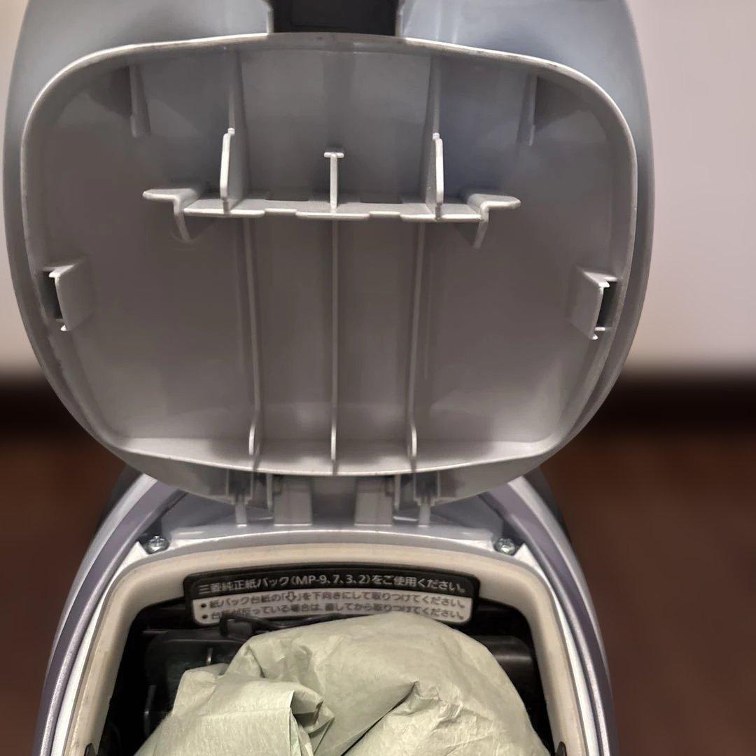 三菱紙パック式掃除機　稼働品