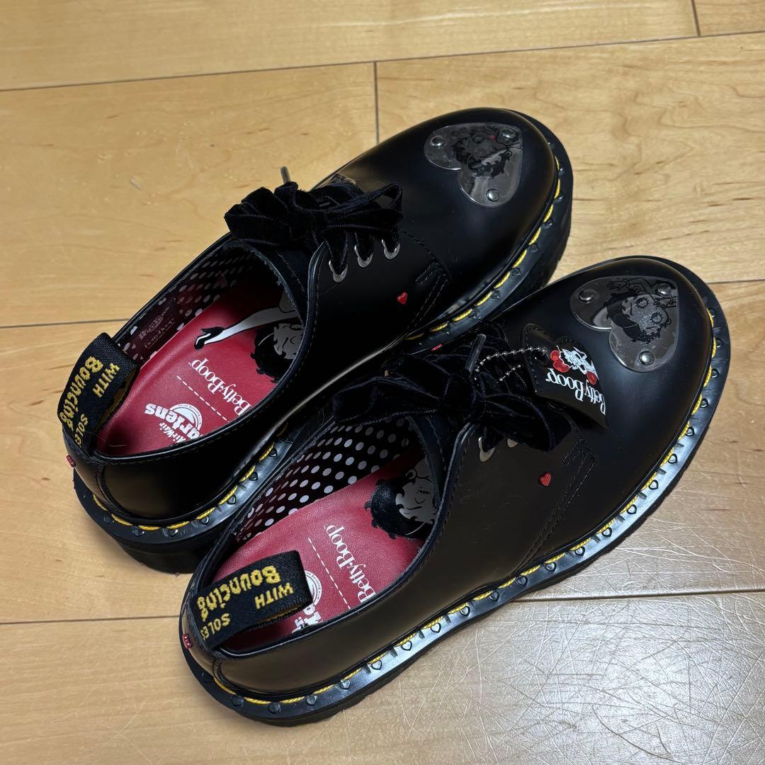 Dr.MartensドクターマーチンQUAD BETTY BOOP レディース靴