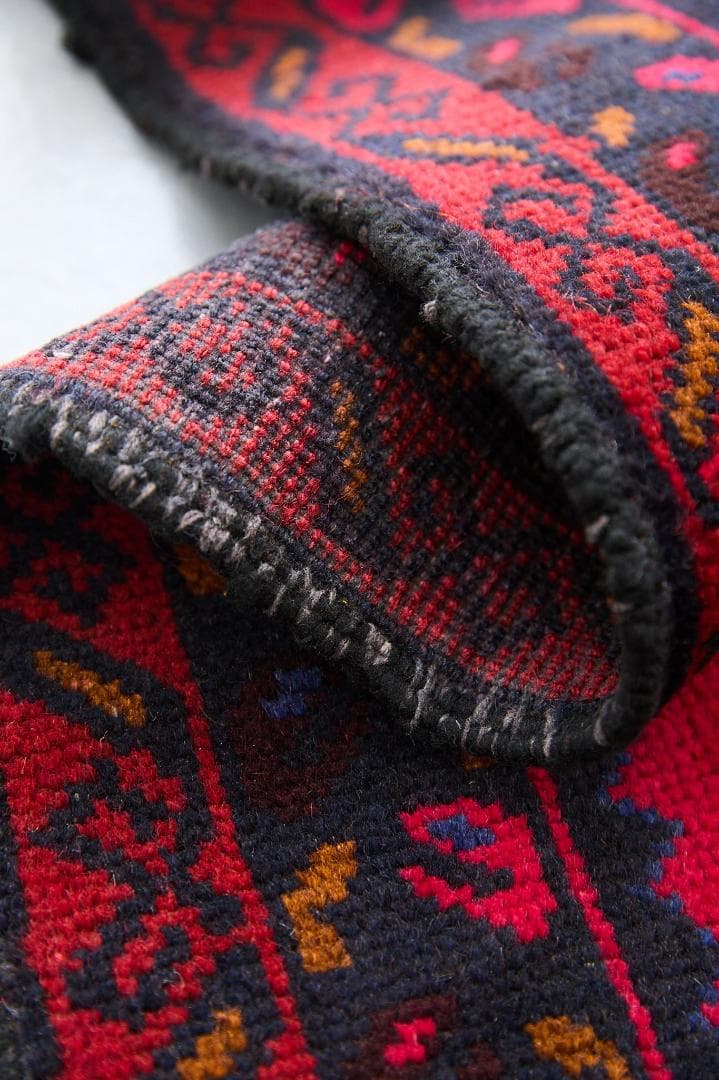 ヴィンテージラグ　トライバルラグ　バルーチ族(199×103cm)茶・赤・紺・黒