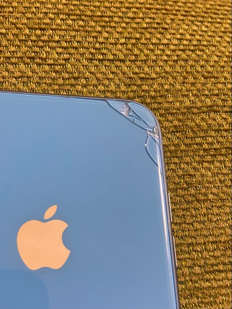 Apple iPhone XR ブルー 本体　64GB ジャンク品