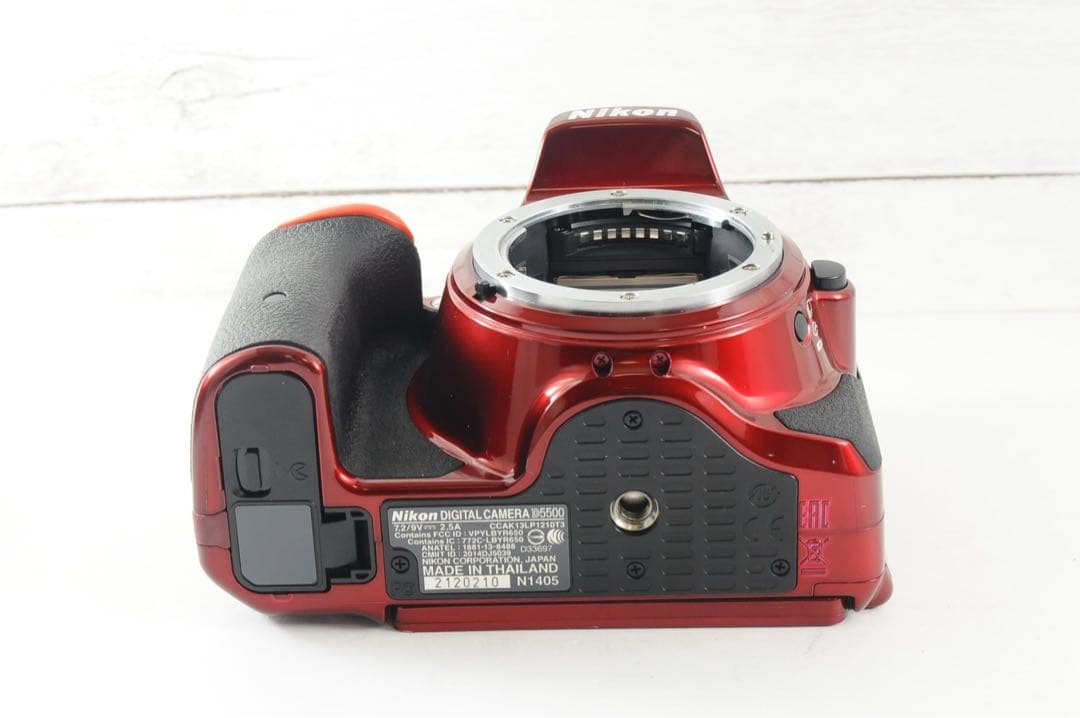 ❤️️希少レッドカラー❤️Wi-Fi &自撮り❤️Nikon D5500