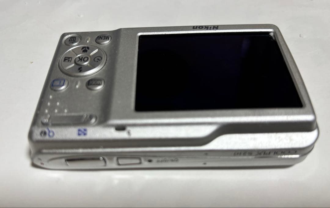 ニコン NikonCoolpix S210