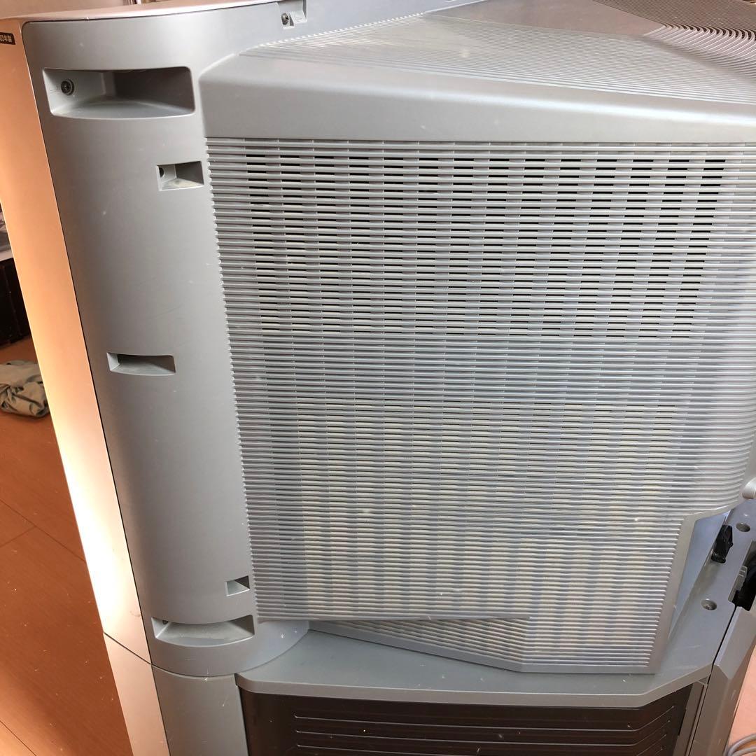 SONY ブラウン管テレビ Wega シルバー〔純正のスタンド付き）業者発送